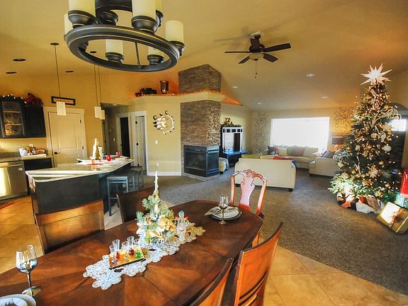 3rd image of 51 Sun Valley Dr
