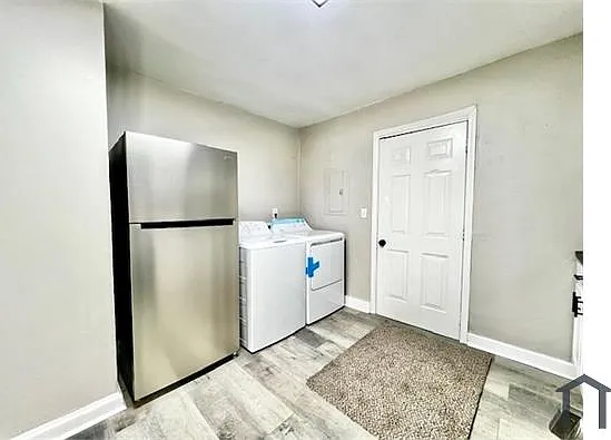 511 Emily Pl NW — Photo 7