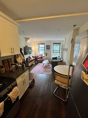 Rented by Medrash Realty | media 3