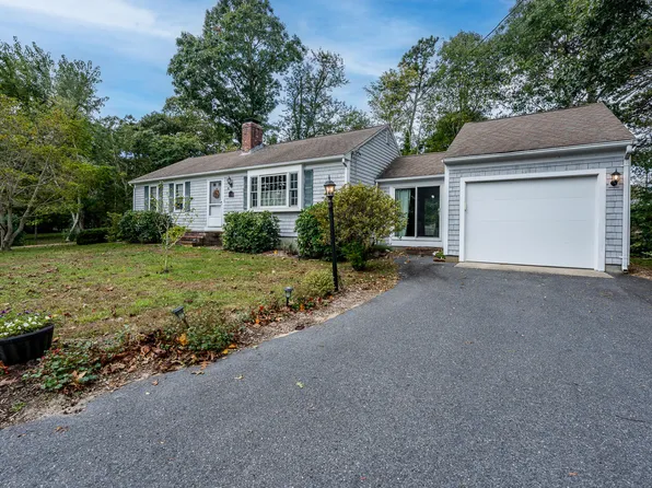 19 Seminole Drive, Yarmouth Port, MA 02675