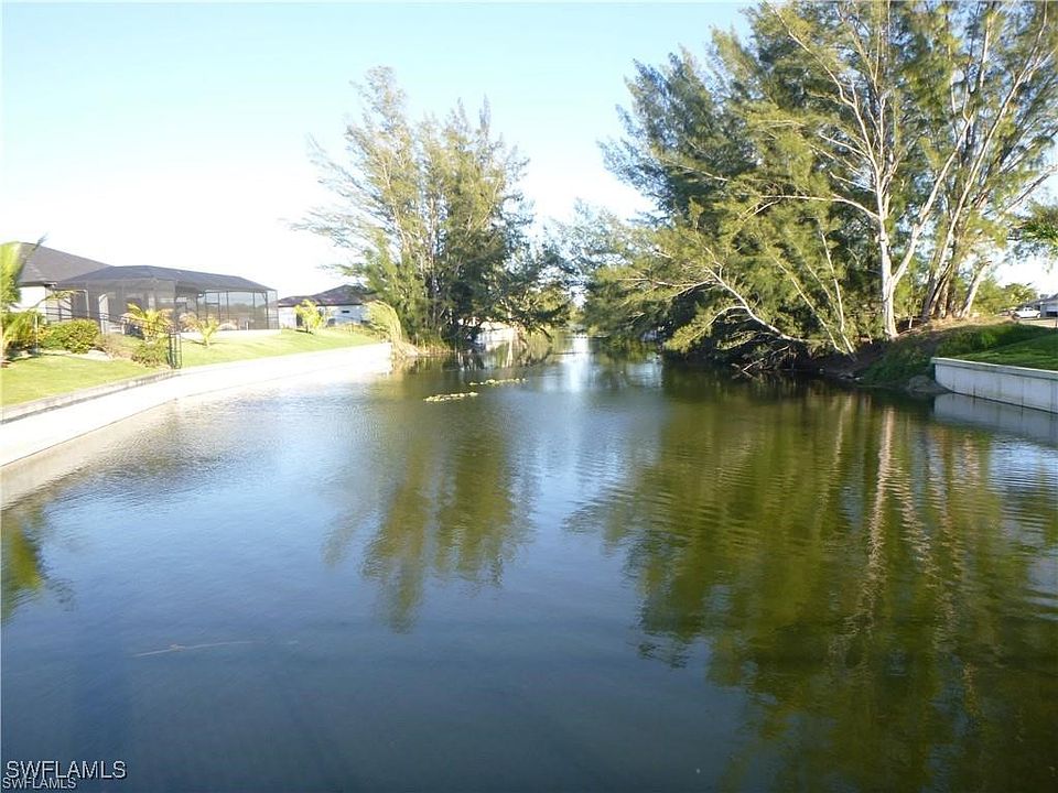 1st image of 1521 SW 28th Ter