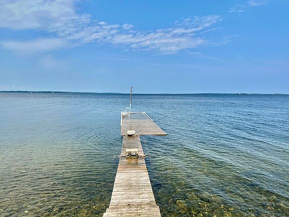 4th image of 54 Gravelly Point Dr