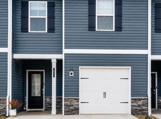 1027 Saylors Pl, Jonesborough, TN 37659