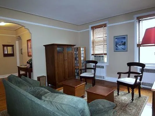 Sold by Anna Pinto Realty | media 42