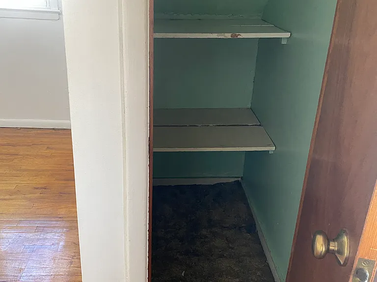 209-211 Paterson Ave #2 — Photo 5