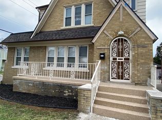 16258 Parkside St, Detroit, MI 48221