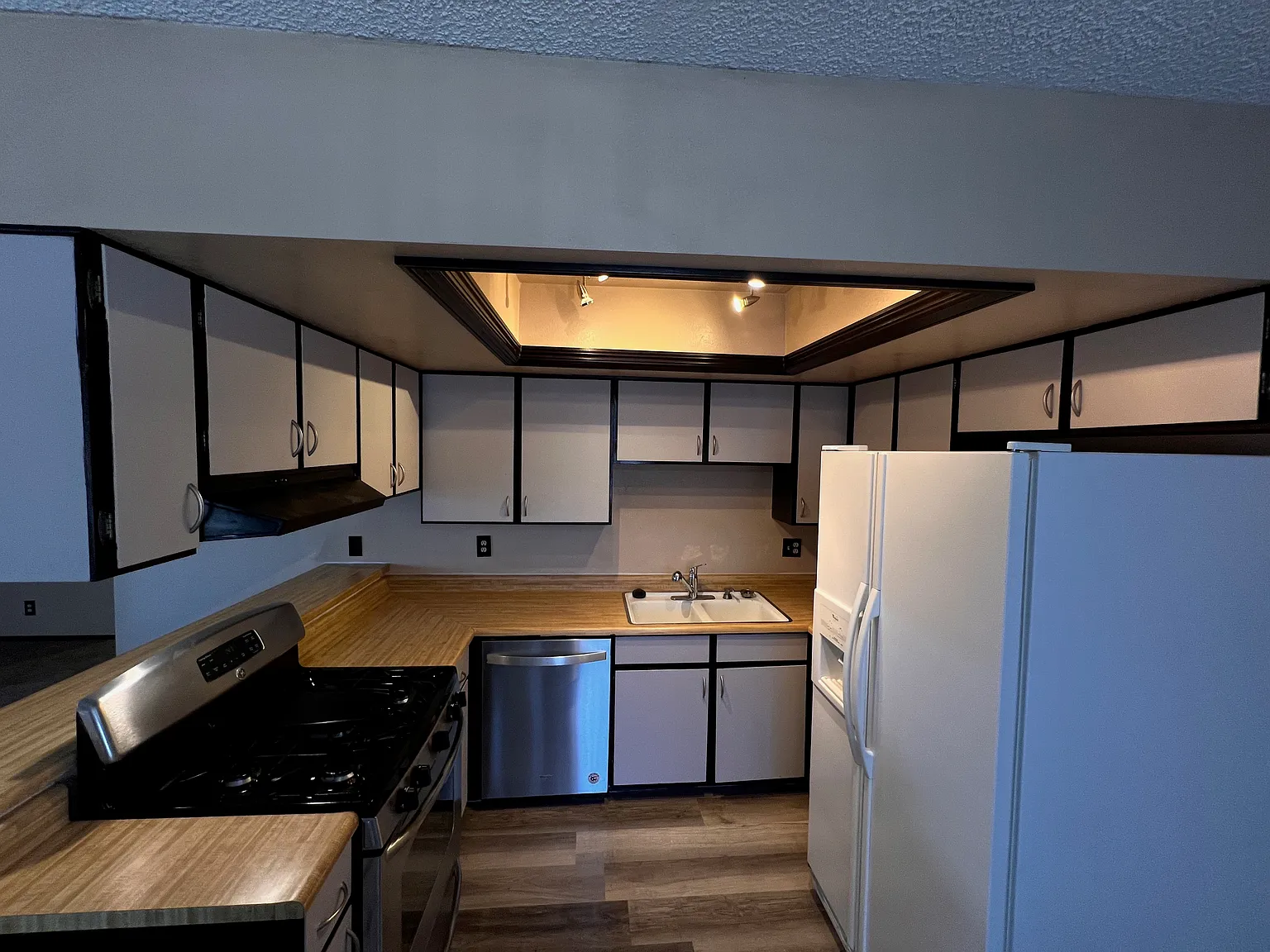 2 bed, 1116 sqft, $1,195 — Photo 4