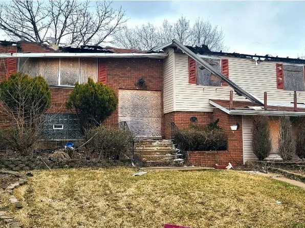 3160 223rd St, Sauk Village, IL 60411