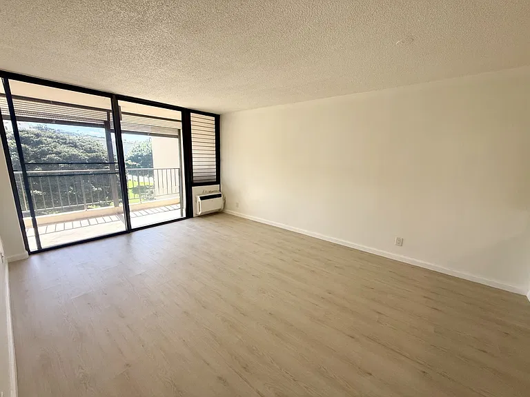 3138 Waialae Ave #609 — Photo 3