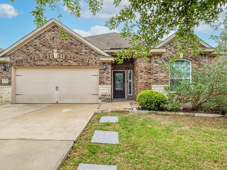 13709 Nelson Houser St — Photo 3