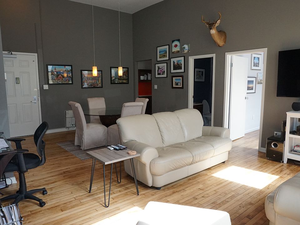 Living Room 1