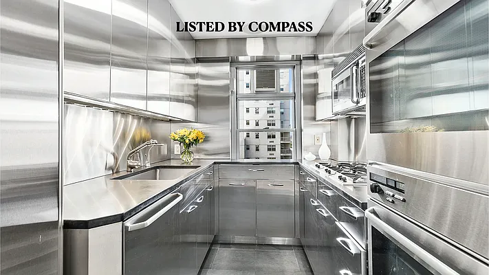 Sold by Compass | media 6