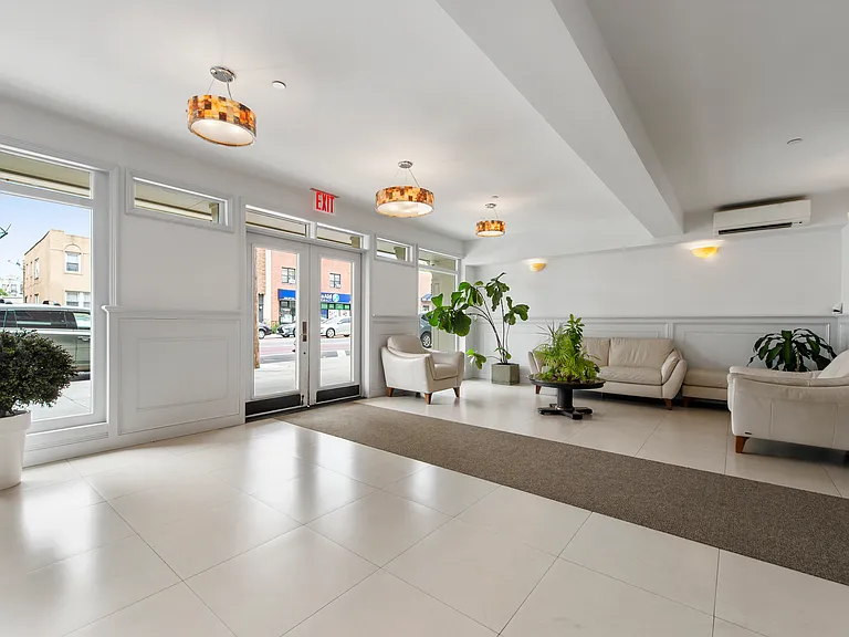 30-11 21st St #6D — Photo 14