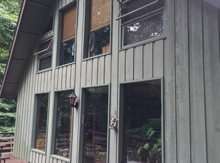 816 Hutch Mountain Rd, Fletcher, NC 28732