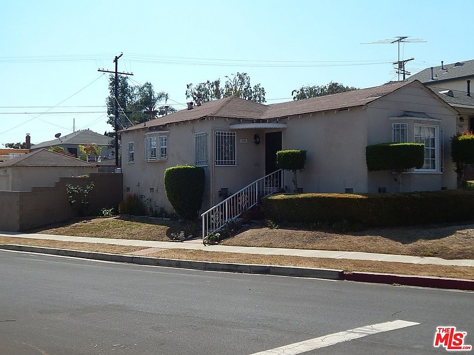 1st image of 4200 W 58th Pl