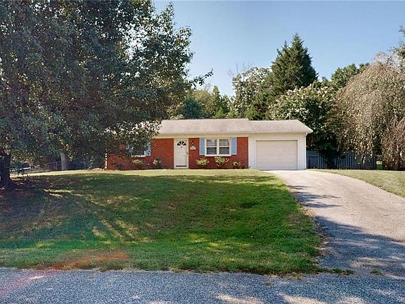 3rd image of 1804 Ramsey Rd