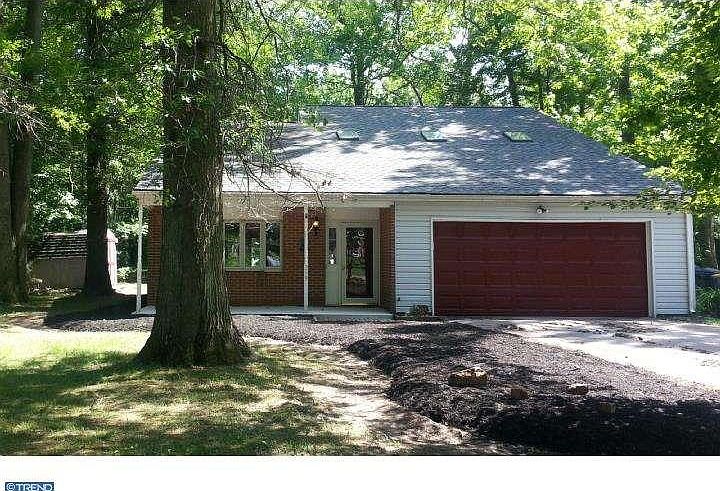 1st image of 259 Emelia Dr