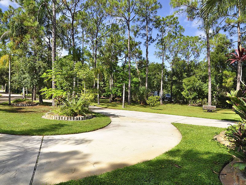 1st image of 6831 Bottlebrush Ln