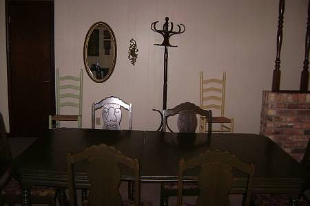 2nd image of 618 Evangeline St