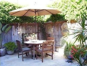 Serene/private patio