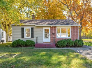 2532 Parchmount Ave, Kalamazoo, MI 49004