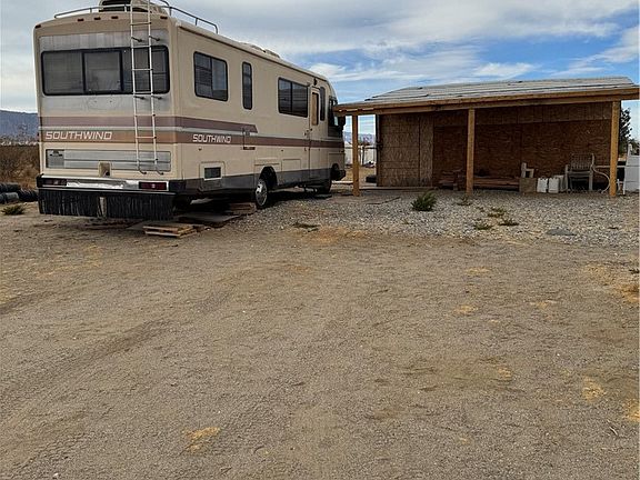 3rd image of 3185 Olivera Rd