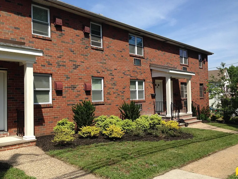 5 Elm Ct #5B