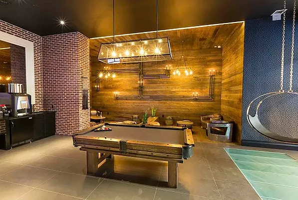 Rented by The KCI Group | media 33