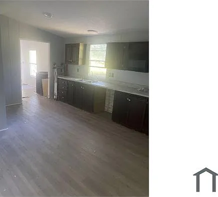 1121 Lee Road 203 — Photo 1