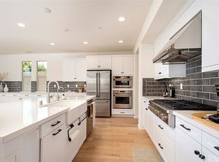 6454 Autumn Gold Way, San Diego, CA 92130