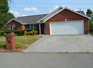 8006 Dove Wing Ln, Knoxville, TN 37938