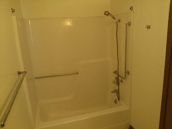 tub/shower