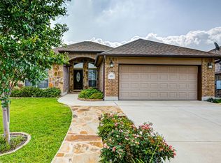 2273 Sungate Dr, New Braunfels, TX 78130