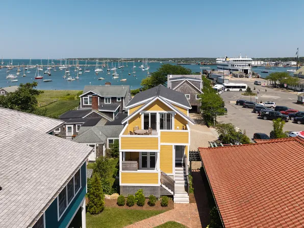 26 Union St #7, Vineyard Haven, MA 02568