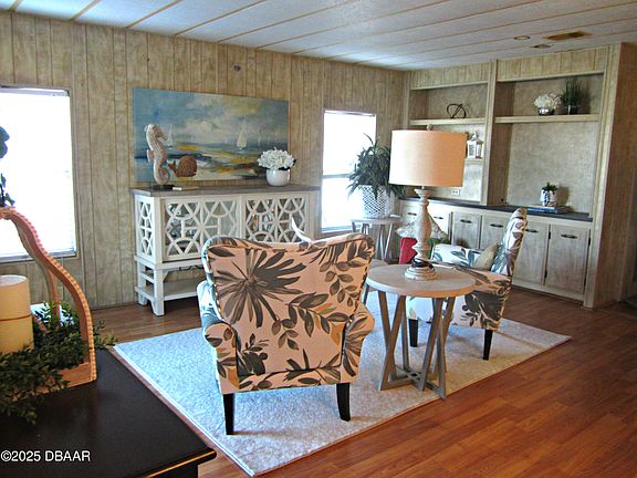 4th image of 722 Rampart Dr