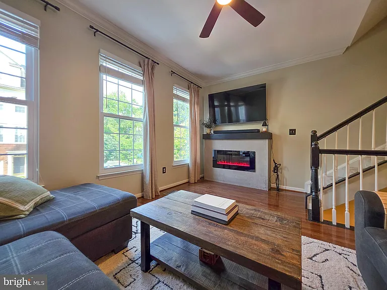 5303 Arapaho Ln — Photo 5