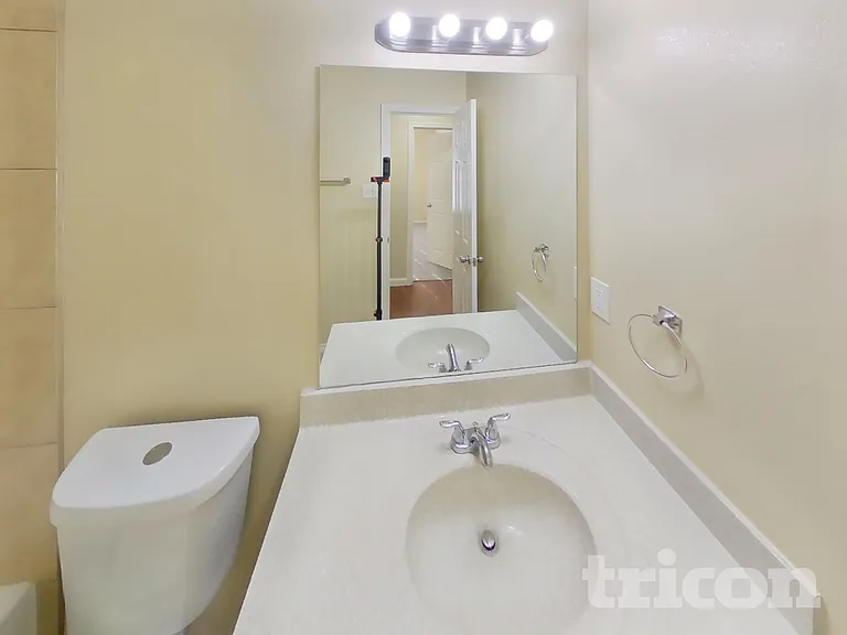 2616 Spring Rain Dr — Photo 14
