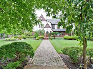 32 Wakefield, Piscataway Twp, NJ 08854