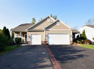 4201 Sandbar Ln, Liverpool, NY 13090