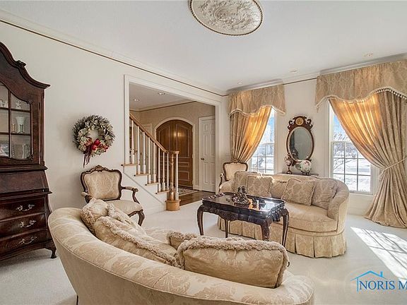 5th image of 25958 Edinborough Cir