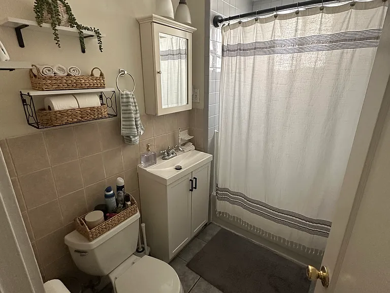 42 Fairbanks St #1 — Photo 6