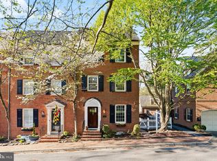 112 Kent Square Rd, Gaithersburg, MD