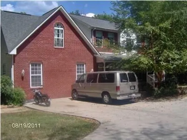1012 Cave Springs Rd, Hixson, TN 37343