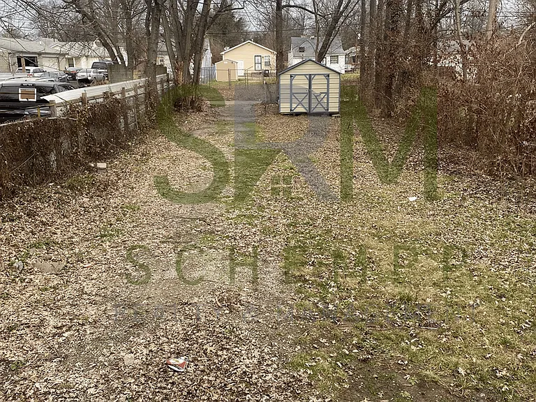 3215 Virginia Ave — Photo 23