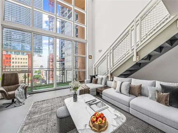 244 Biscayne Blvd APT 645, Miami, FL 33132