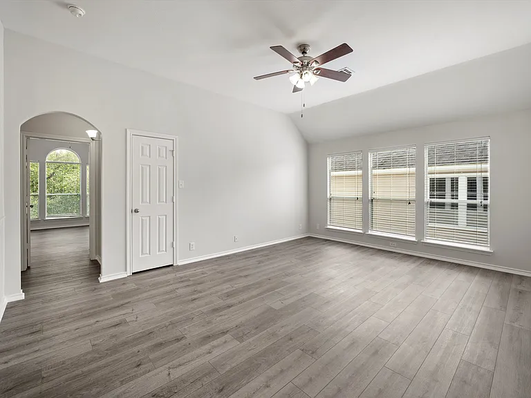6736 Terra Rye — Photo 10