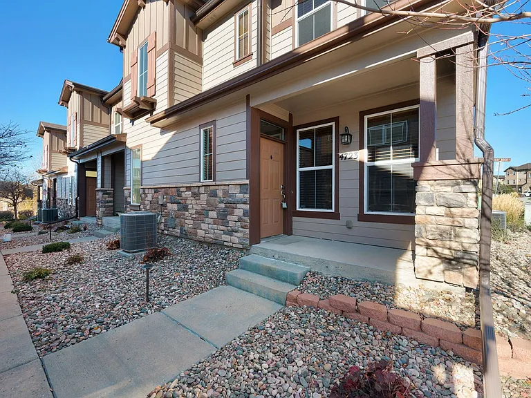 4723 Mossy Rock Grv — Photo 2