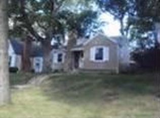 2645 Wicker Ave, Highland, IN 46322