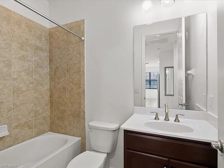 26141 Palace Ln #201 — Photo 10