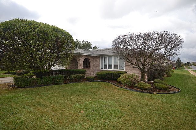 1st image of 14000 Catherine Dr